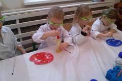 delfinki-i-chemiczna-kleksografia-ze-smart_lab-28