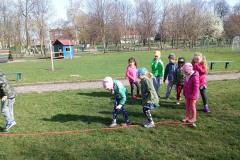 delfinki-i-cwiczenia-na-swiezym-powietrzu-04