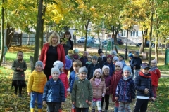 krasnale-i-delfiny-w-poszukiwaniu-jesiennych-kolorow-34