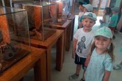 krasnale-na-wycieczce-do-egzotycznego-zoo-01