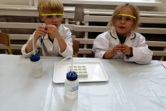 pierwsze-eksperymenty-na-zajeciach-smart_lab-02