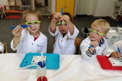 pierwsze-eksperymenty-na-zajeciach-smart_lab-14