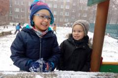 pierwszy-snieg-i-zabawy-przedszkolakow-31