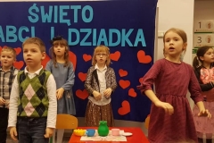 swieto-babci-i-dziadka-w-przedszkolu-35