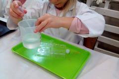 warsztaty-ze-smart_lab-wlasna-linia-perfum-15